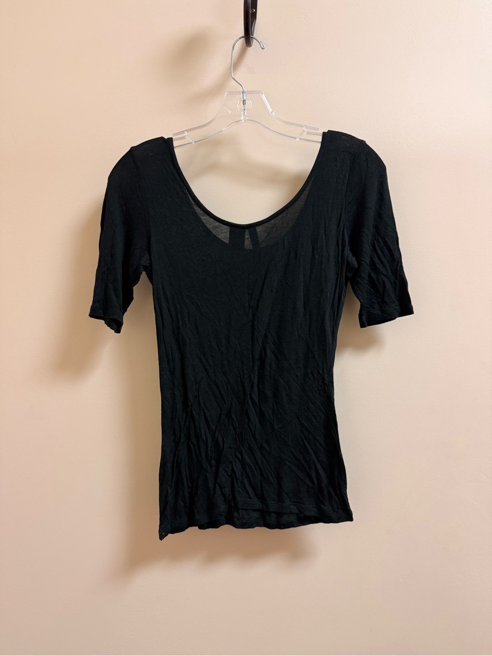 Ultra Flirt Black Scoop Neck Short Sleeve Tee - Picture 3 of 3